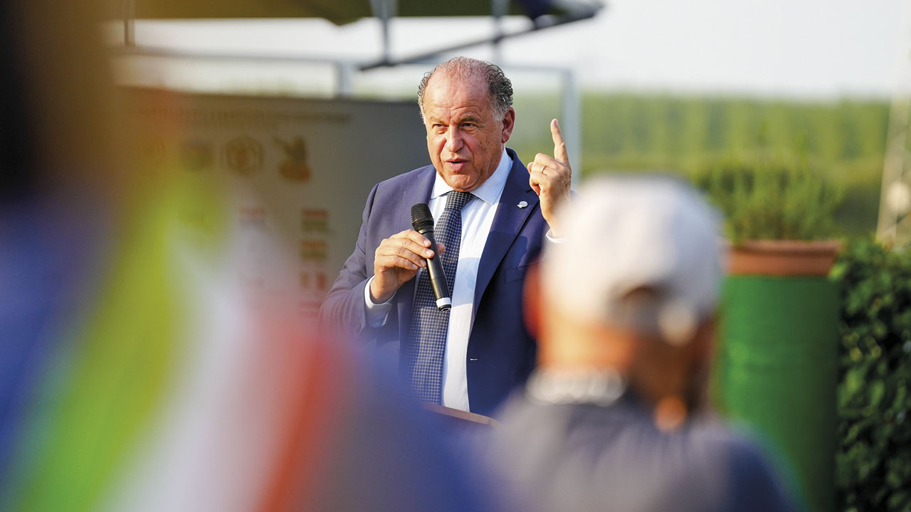 LUCIANO ROSSI