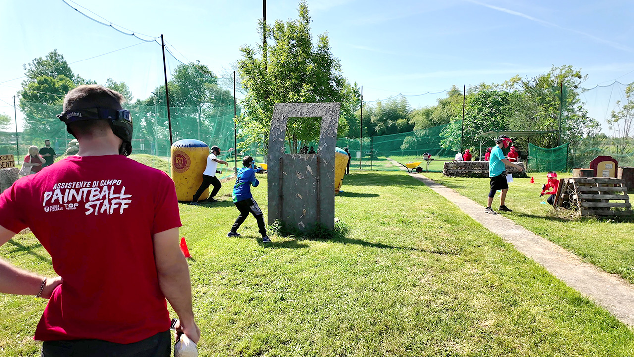 PAINTBALL